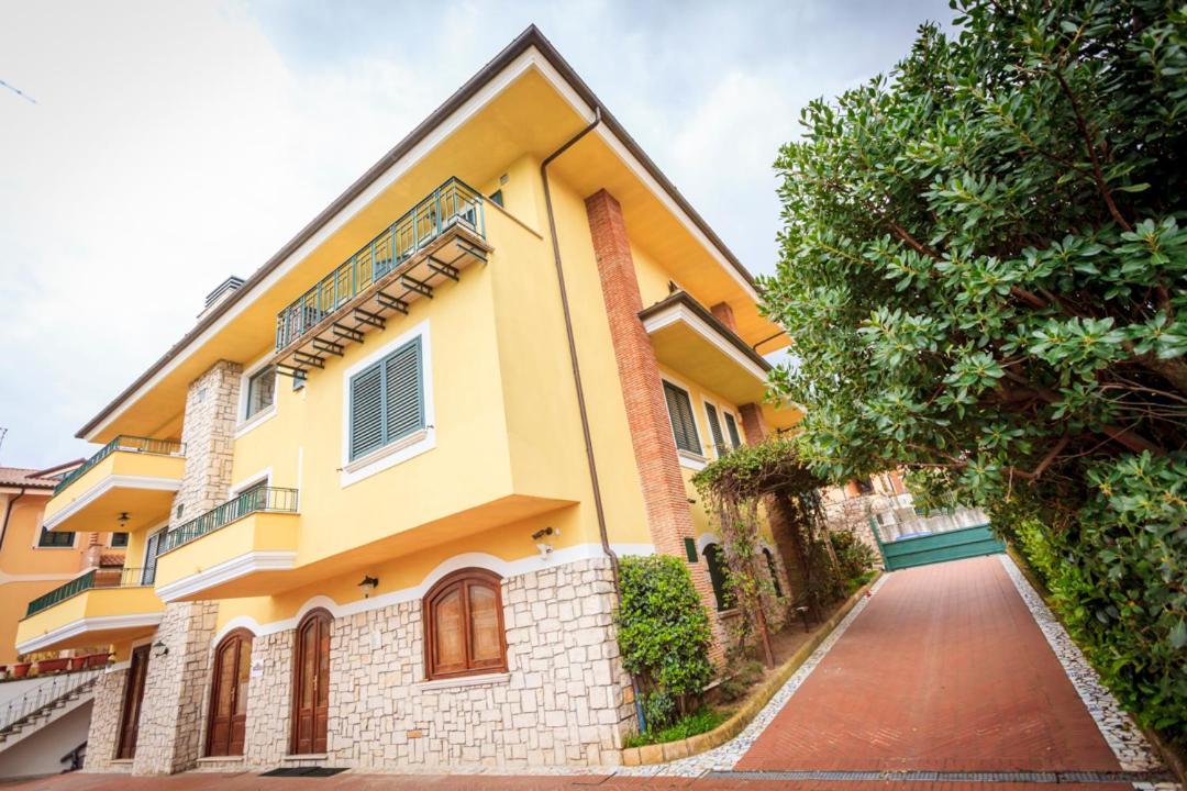 SantʼAgata deʼ Goti Na' Poesia B&B Di Charme מראה חיצוני תמונה