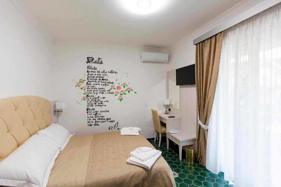 SantʼAgata deʼ Goti Na' Poesia B&B Di Charme מראה חיצוני תמונה