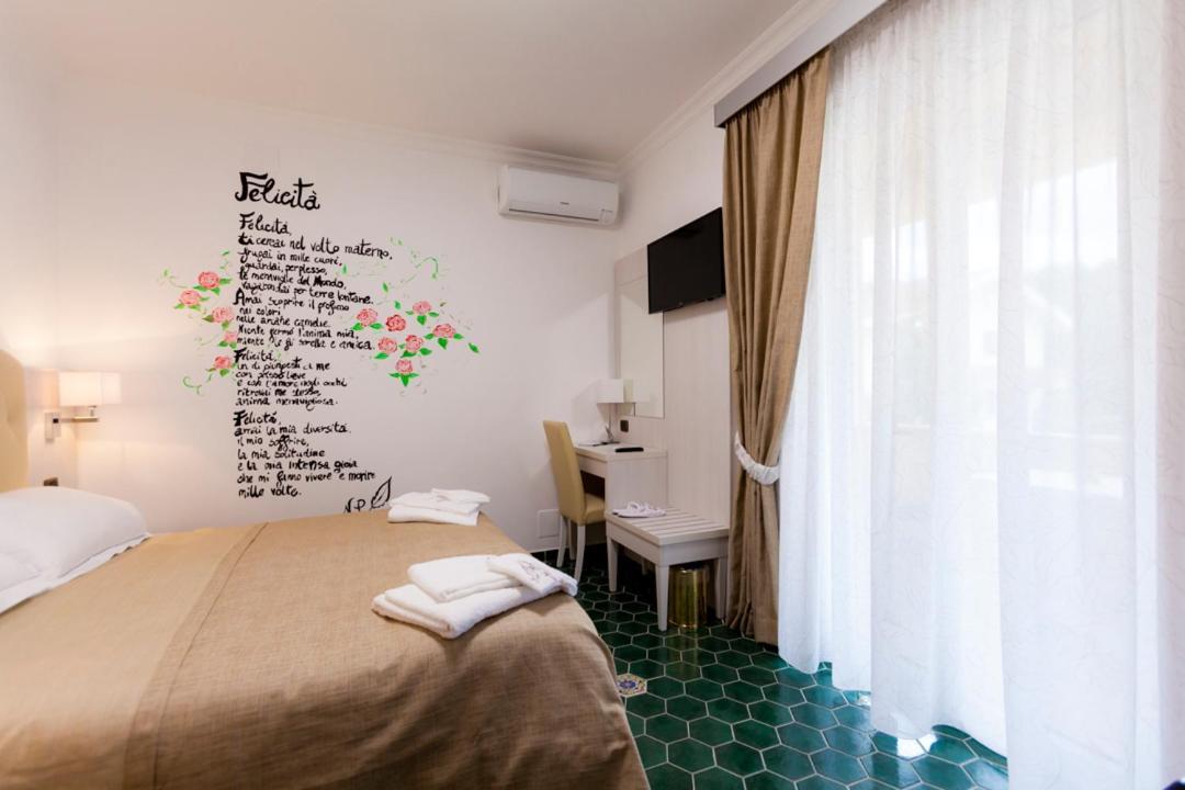 SantʼAgata deʼ Goti Na' Poesia B&B Di Charme מראה חיצוני תמונה